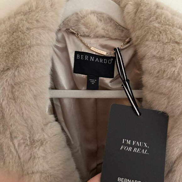 Bernardo Faux Fur Coat - Picture 6 of 8